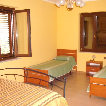 Apartment Castella *