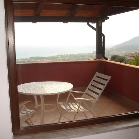 Apartment Castella