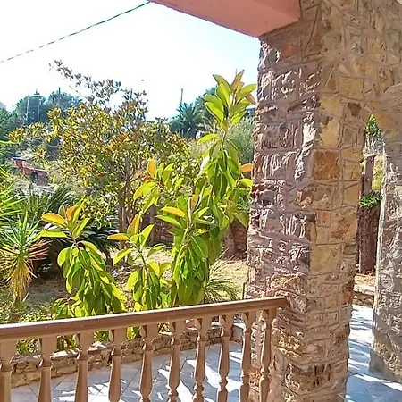 Castella Apartment Santa Marina (Campania)
